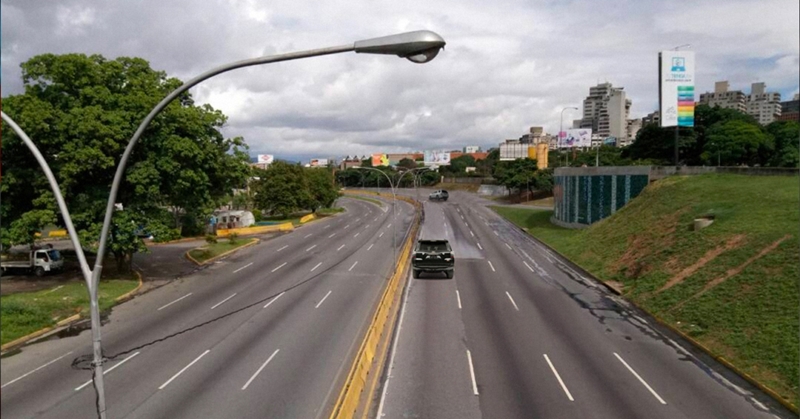 Ministro Cabello anuncia acciones por vehículos que circulen sin placa.